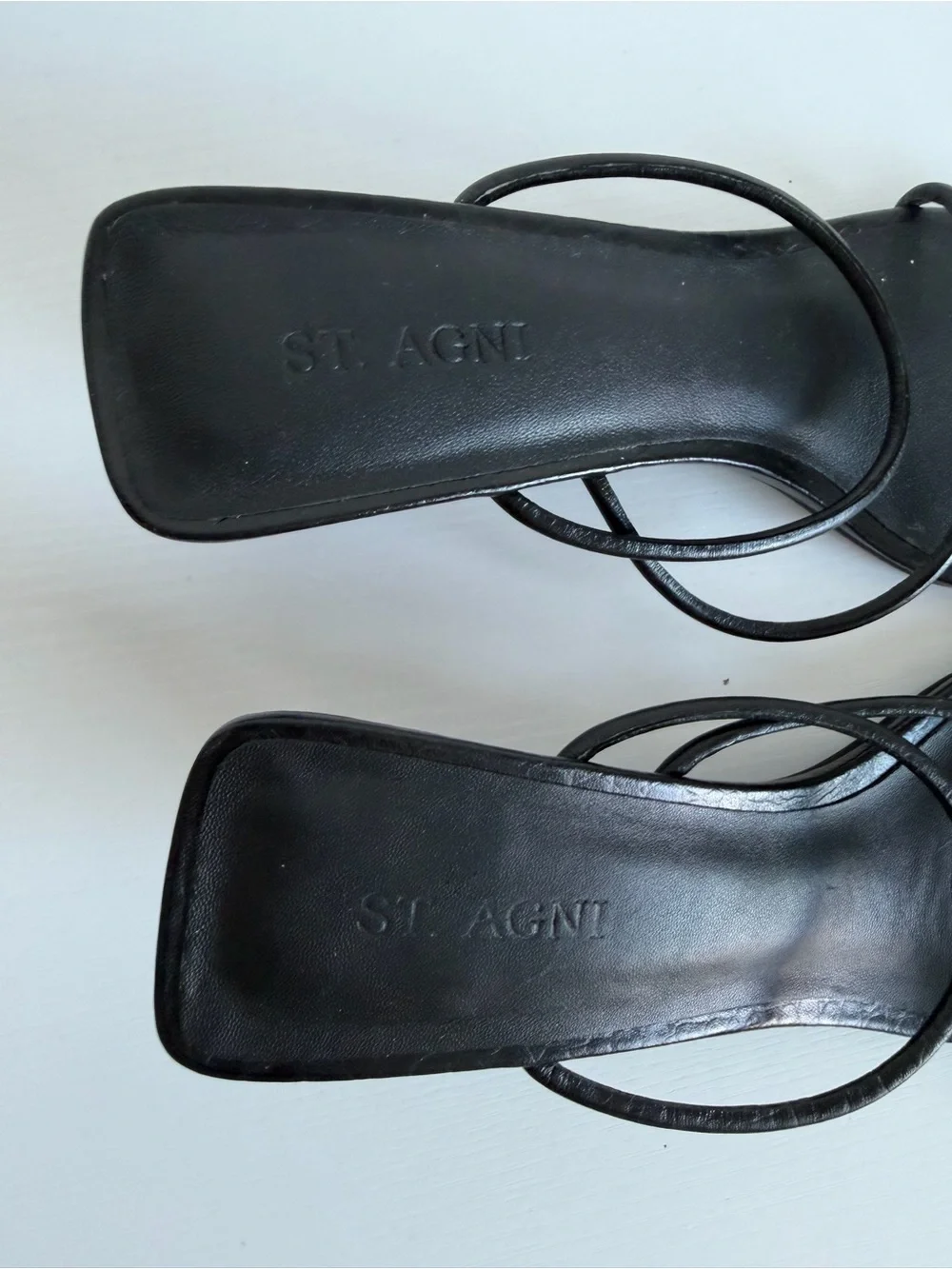 St. Agni 39 Pina Croc Strappy Sandals Kitten Heel